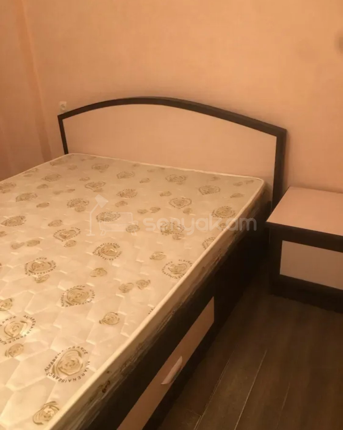 3 Սենյականոց Բնակարան, 94քմ, 6/9 հարկ, Կապիտալ Վերանորոգված, Կահավորված