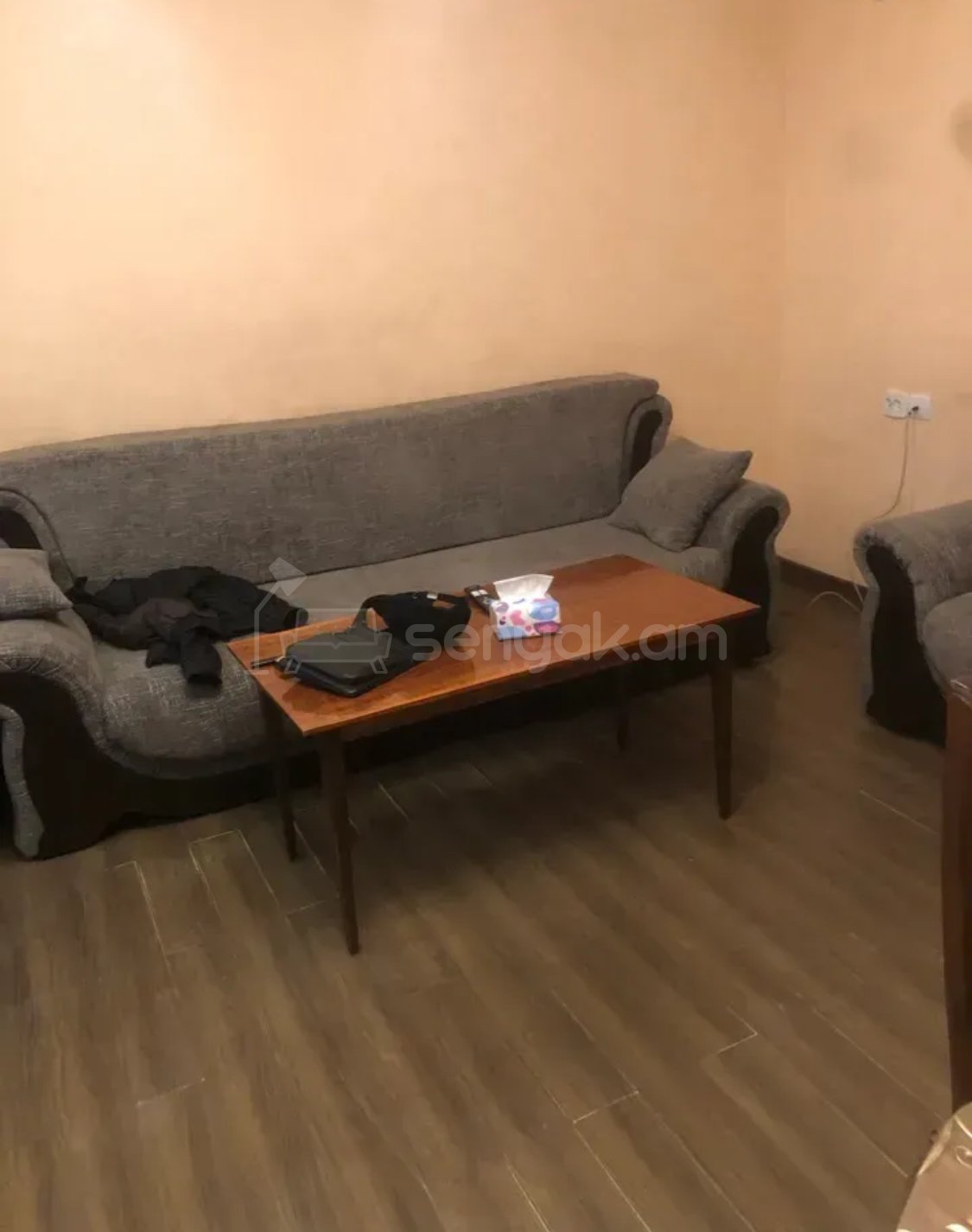 3 Սենյականոց Բնակարան, 94քմ, 6/9 հարկ, Կապիտալ Վերանորոգված, Կահավորված