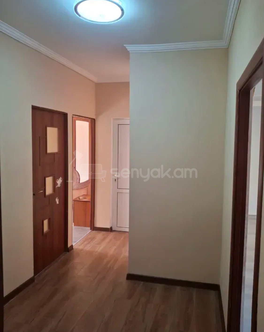 3 Սենյականոց Բնակարան, 77քմ, 3/9 հարկ, Կապիտալ Վերանորոգված, Կահավորված