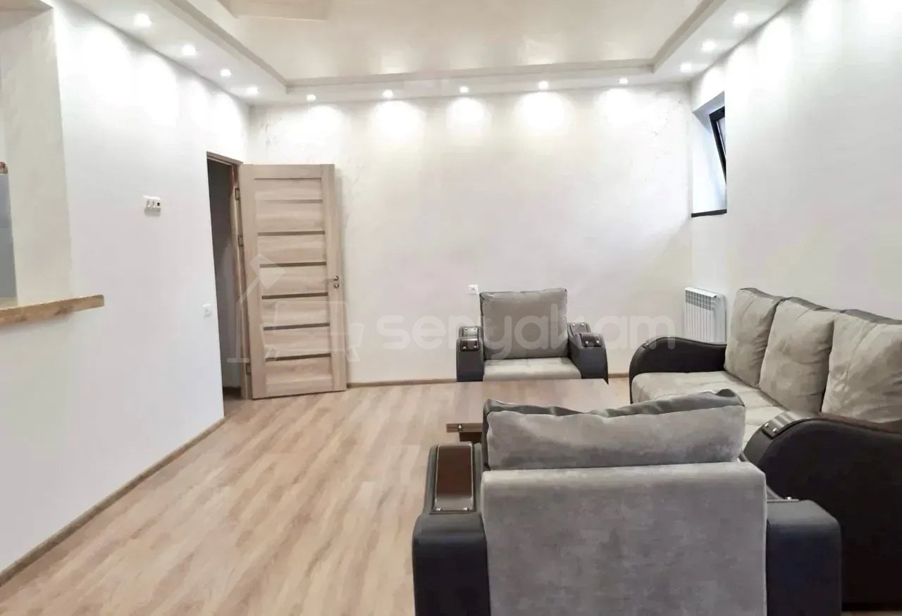 2 Սենյականոց Բնակարան Քարե Շենքում, 56քմ, 1/5 հարկ, Կապիտալ Վերանորոգված
