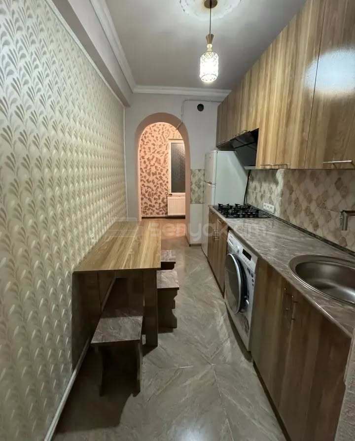 3 Սենյականոց Բնակարան, 72քմ, 2/9 հարկ, Կապիտալ Վերանորոգված