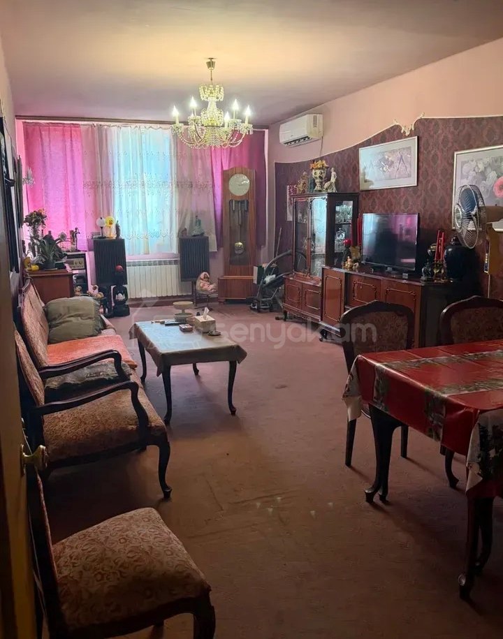 3 Սենյականոց Բնակարան, 88քմ, 1/9 հարկ, Կոսմետիկ Վերանորոգված