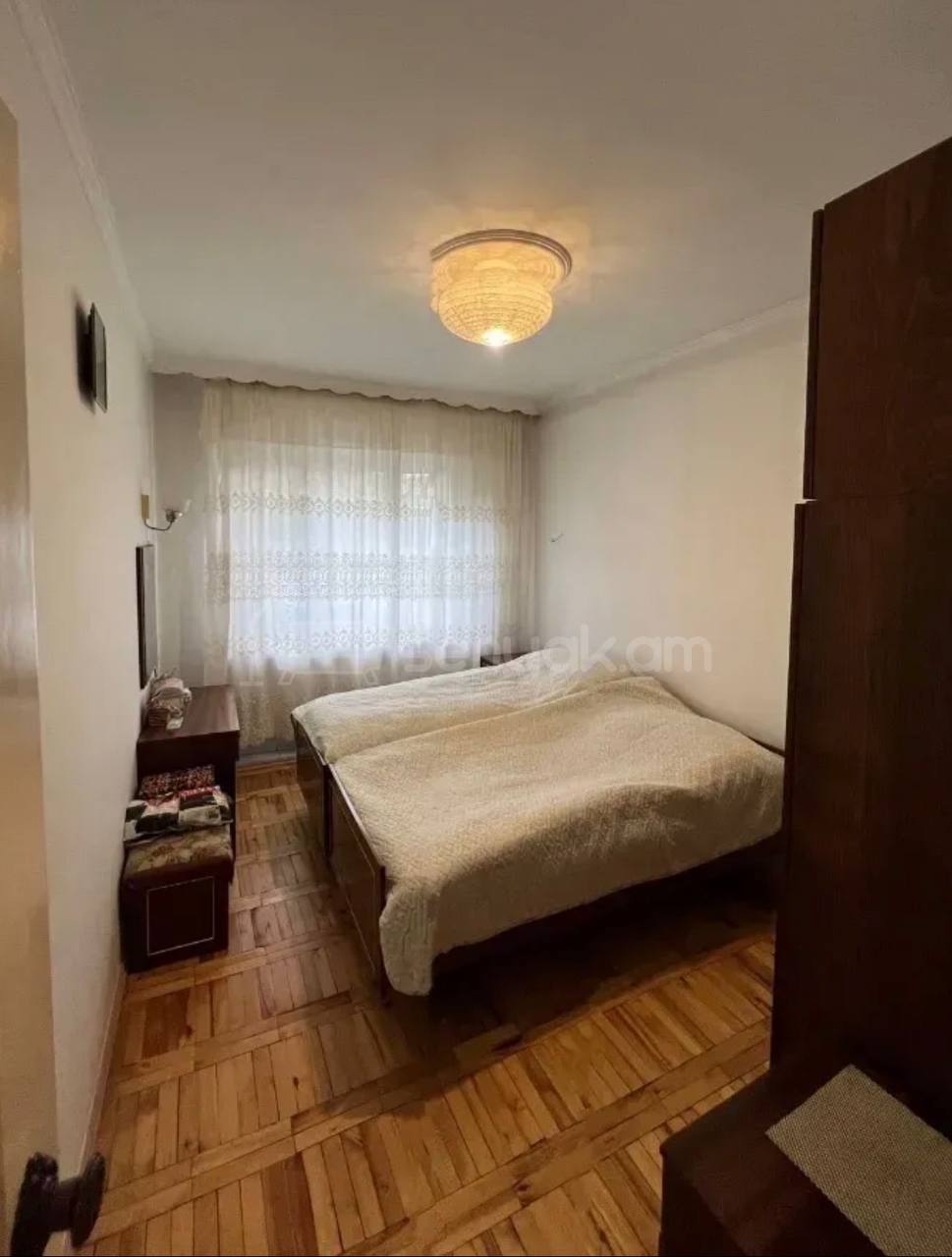3 Սենյականոց Բնակարան, 125քմ, 1/9 հարկ, Նորմալ Վիճակում