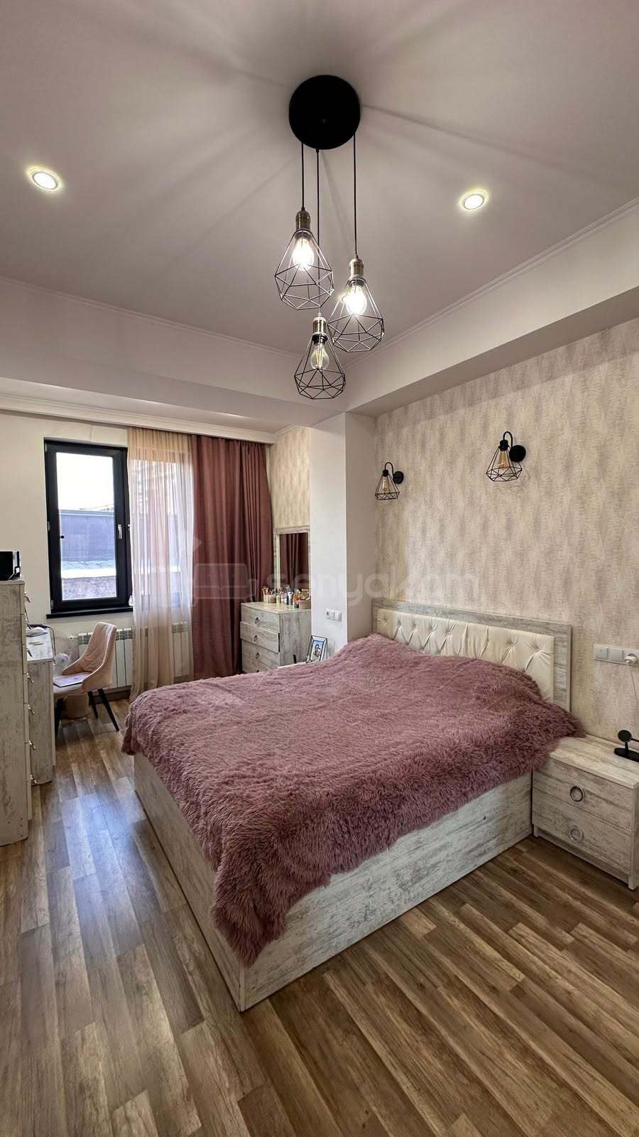 2 Սենյականոց Բնակարան Նորակառույցում, 57քմ, 3/12 հարկ, Կապիտալ Վերանորոգված