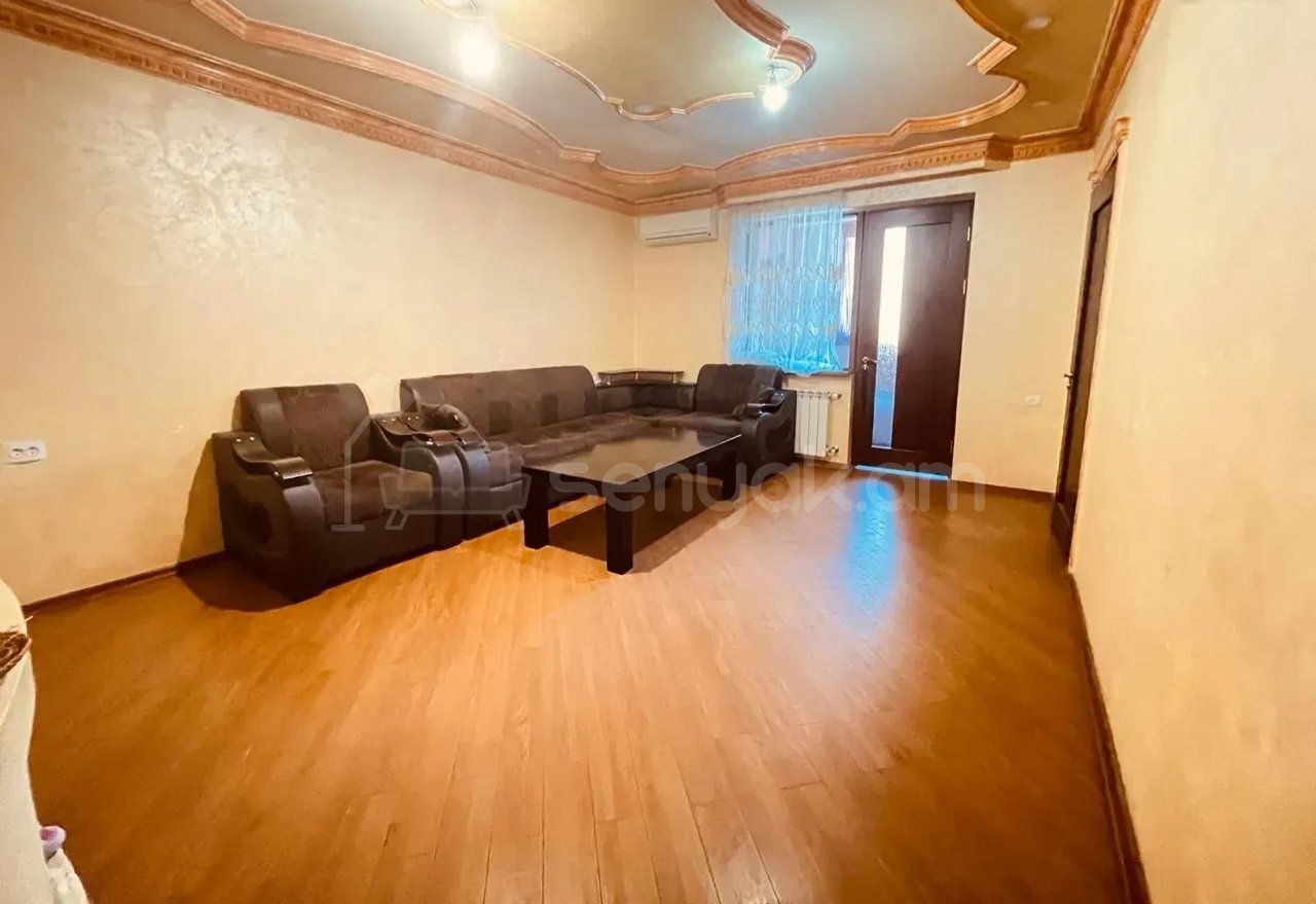 2 Սենյականոց Բնակարան Քարե Շենքում, 55քմ, 4/5 հարկ, Կապիտալ Վերանորոգված, Կահավորված