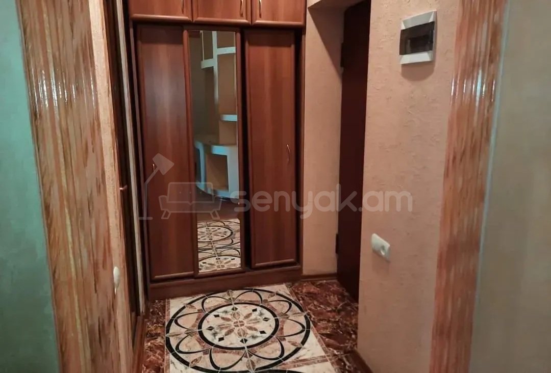 2 Սենյականոց Բնակարան Քարե Շենքում, 55քմ, 4/5 հարկ, Կապիտալ Վերանորոգված, Կահավորված