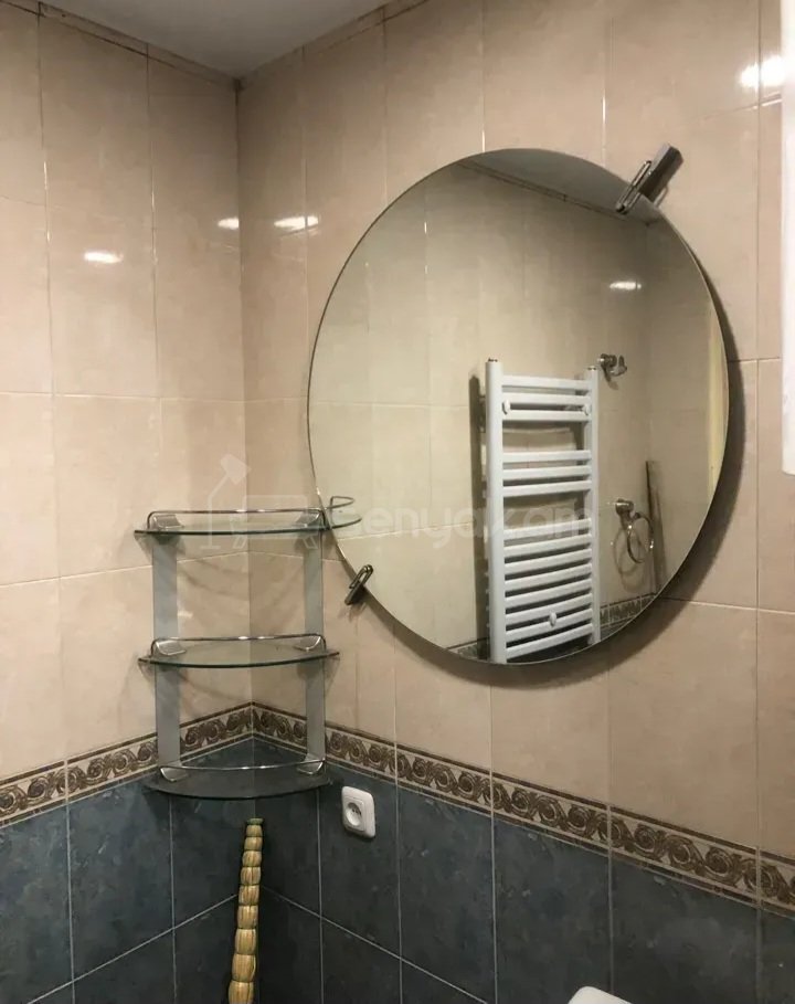 2 Սենյականոց Բնակարան Քարե Շենքում, 94քմ, 6/6 հարկ, Կապիտալ Վերանորոգված, Կահավորված