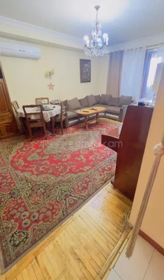 4 Սենյականոց Բնակարան Քարե Շենքում, 82քմ, 14/16 հարկ, Կապիտալ Վերանորոգված, Կահավորված