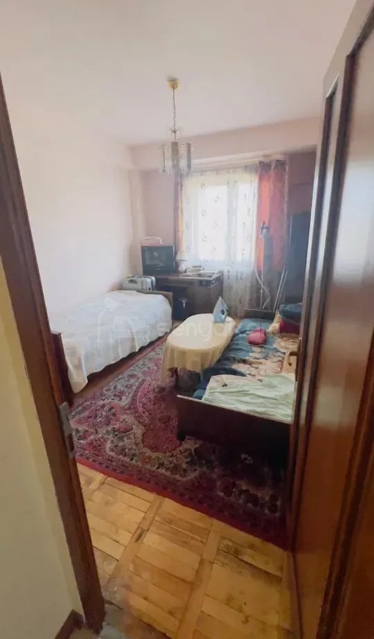 4 Սենյականոց Բնակարան Քարե Շենքում, 82քմ, 14/16 հարկ, Կապիտալ Վերանորոգված, Կահավորված
