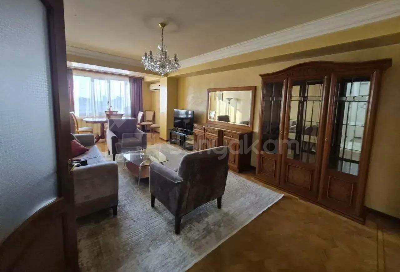 3 Սենյականոց Բնակարան, 90քմ, 9/9 հարկ, Կապիտալ Վերանորոգված