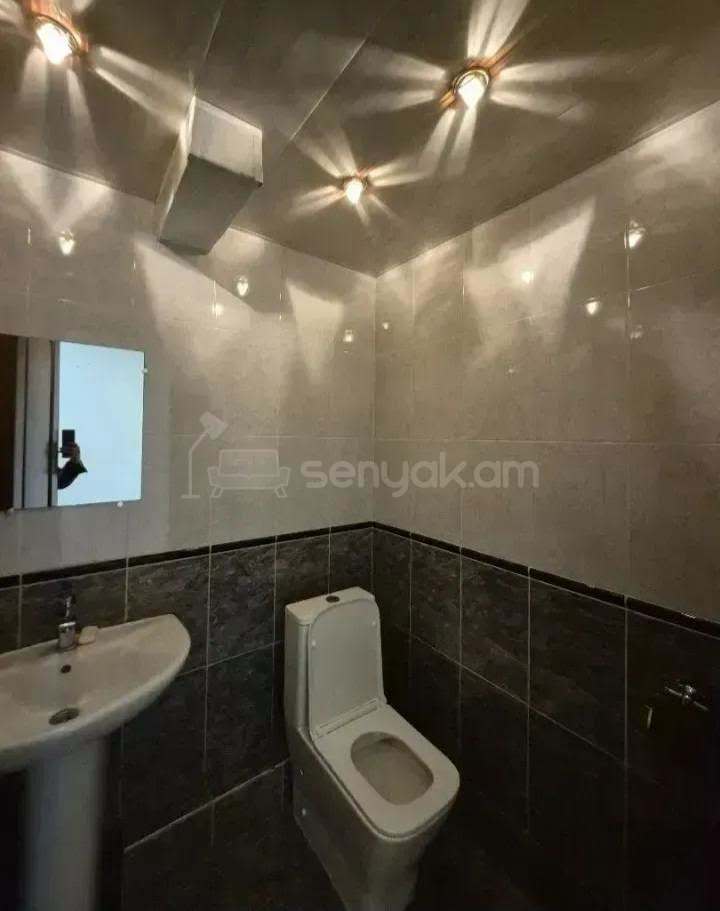 3 Սենյականոց Բնակարան, 90քմ, 9/9 հարկ, Կապիտալ Վերանորոգված