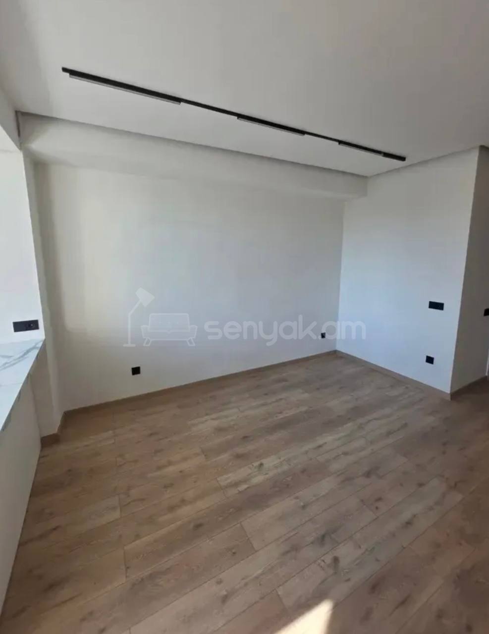 2 Սենյականոց Բնակարան, 43քմ, 4/9 հարկ, Կապիտալ Վերանորոգված