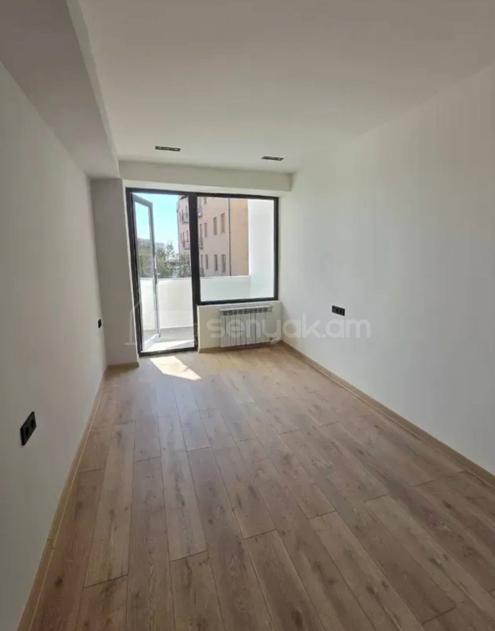 2 Սենյականոց Բնակարան, 43քմ, 4/9 հարկ, Կապիտալ Վերանորոգված