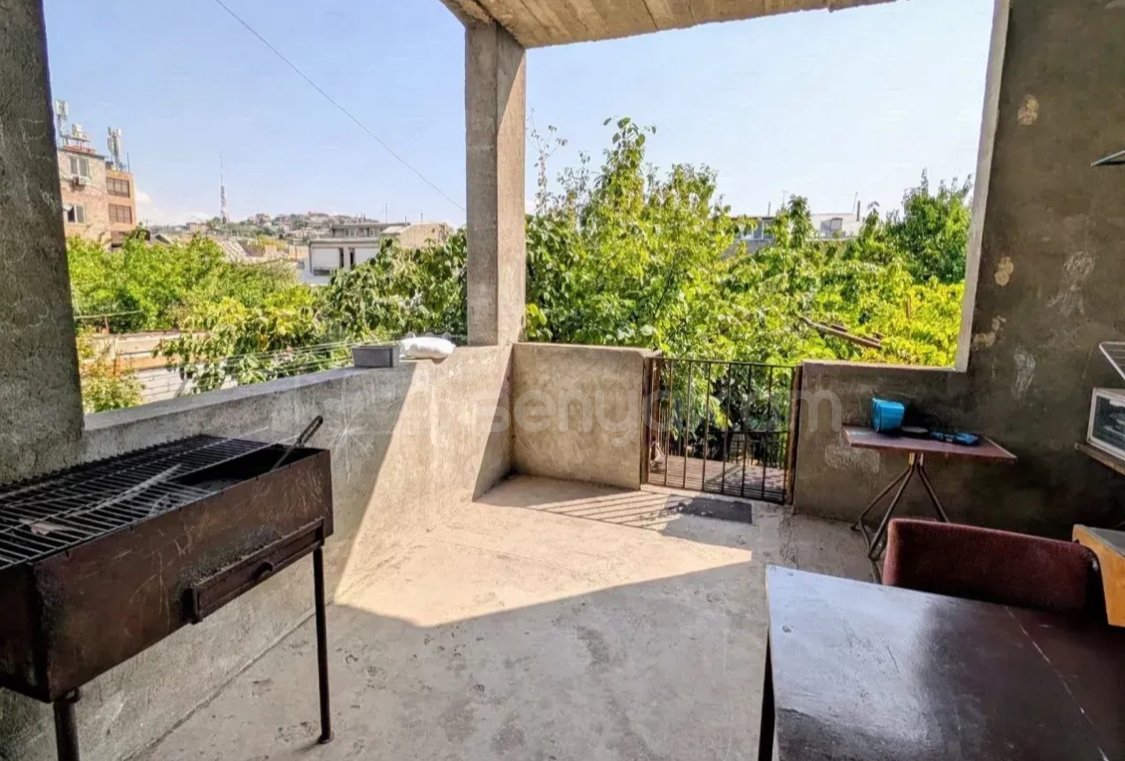 5 Սենյականոց Սեփական Տուն, 250քմ, Նորմալ Վիճակում