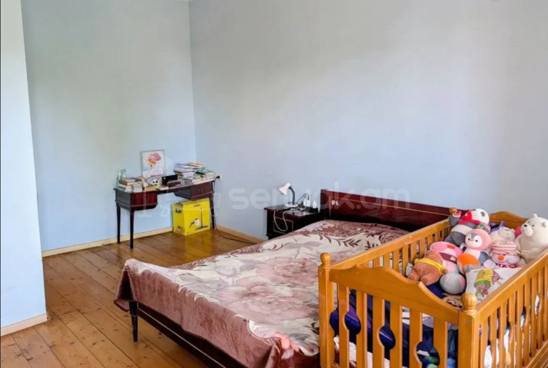 5 Սենյականոց Սեփական Տուն, 250քմ, Նորմալ Վիճակում