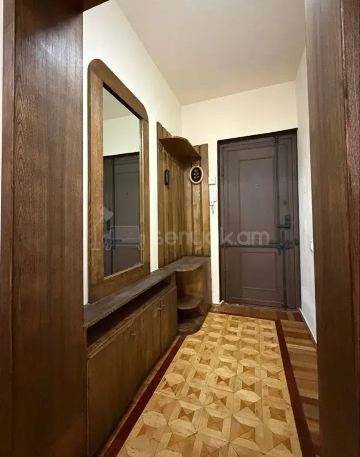 2 Սենյականոց Բնակարան Քարե Շենքում, 60քմ, 2/9 հարկ, Կապիտալ Վերանորոգված, Կահավորված