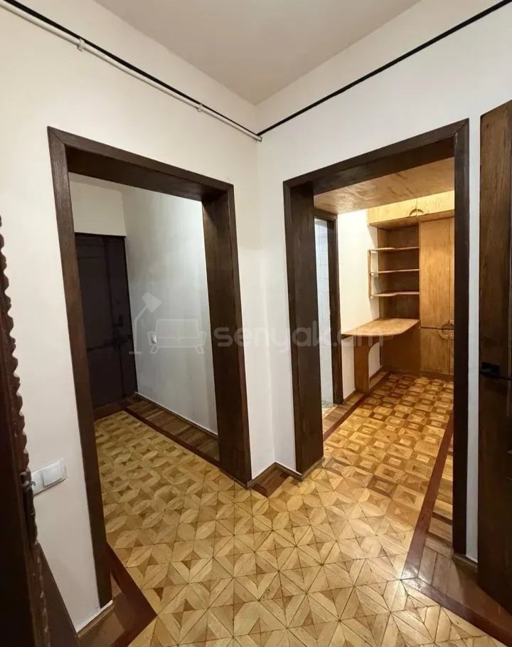 2 Սենյականոց Բնակարան Քարե Շենքում, 60քմ, 2/9 հարկ, Կապիտալ Վերանորոգված, Կահավորված