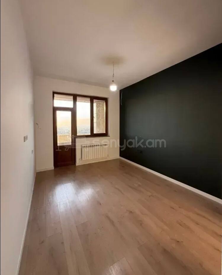 3 Սենյականոց Բնակարան Նորակառույցում, 111քմ, 12/13 հարկ, Կապիտալ Վերանորոգված