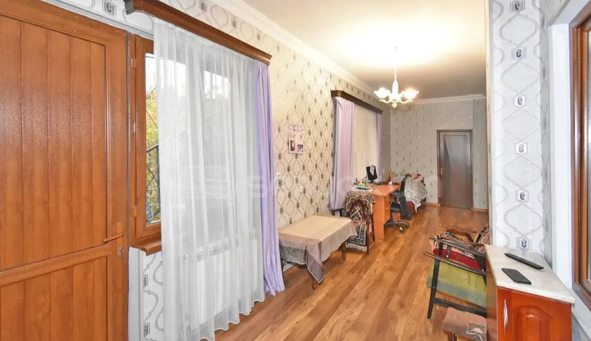 6 Սենյականոց Սեփական Տուն, 160քմ, Նորմալ Վիճակում, Ավտոտնակով