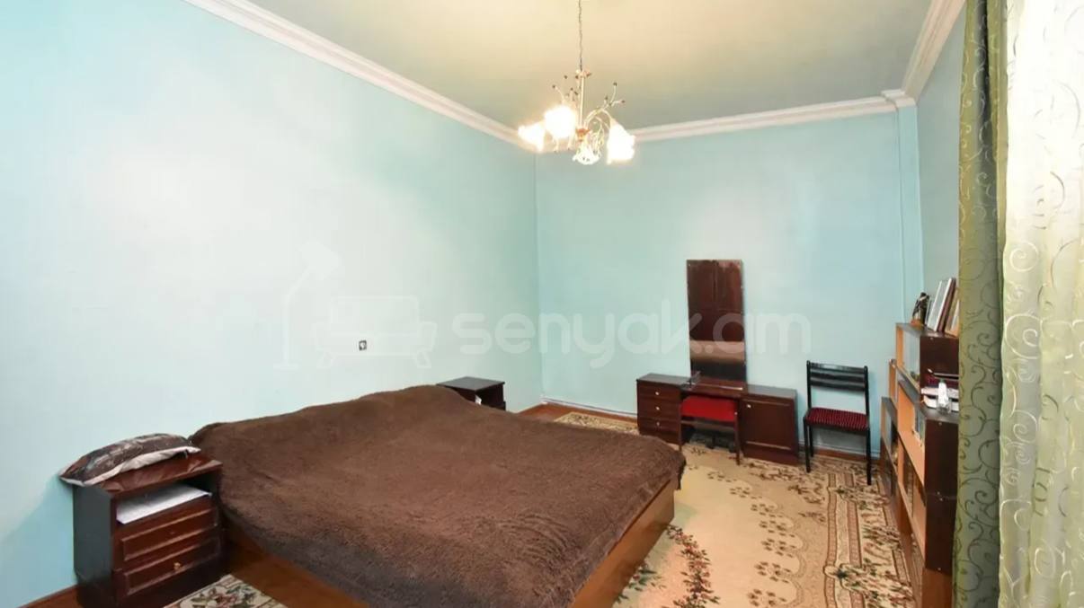 6 Սենյականոց Սեփական Տուն, 160քմ, Նորմալ Վիճակում, Ավտոտնակով