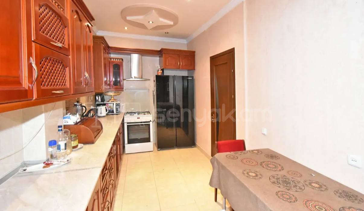 6 Սենյականոց Սեփական Տուն, 160քմ, Նորմալ Վիճակում, Ավտոտնակով