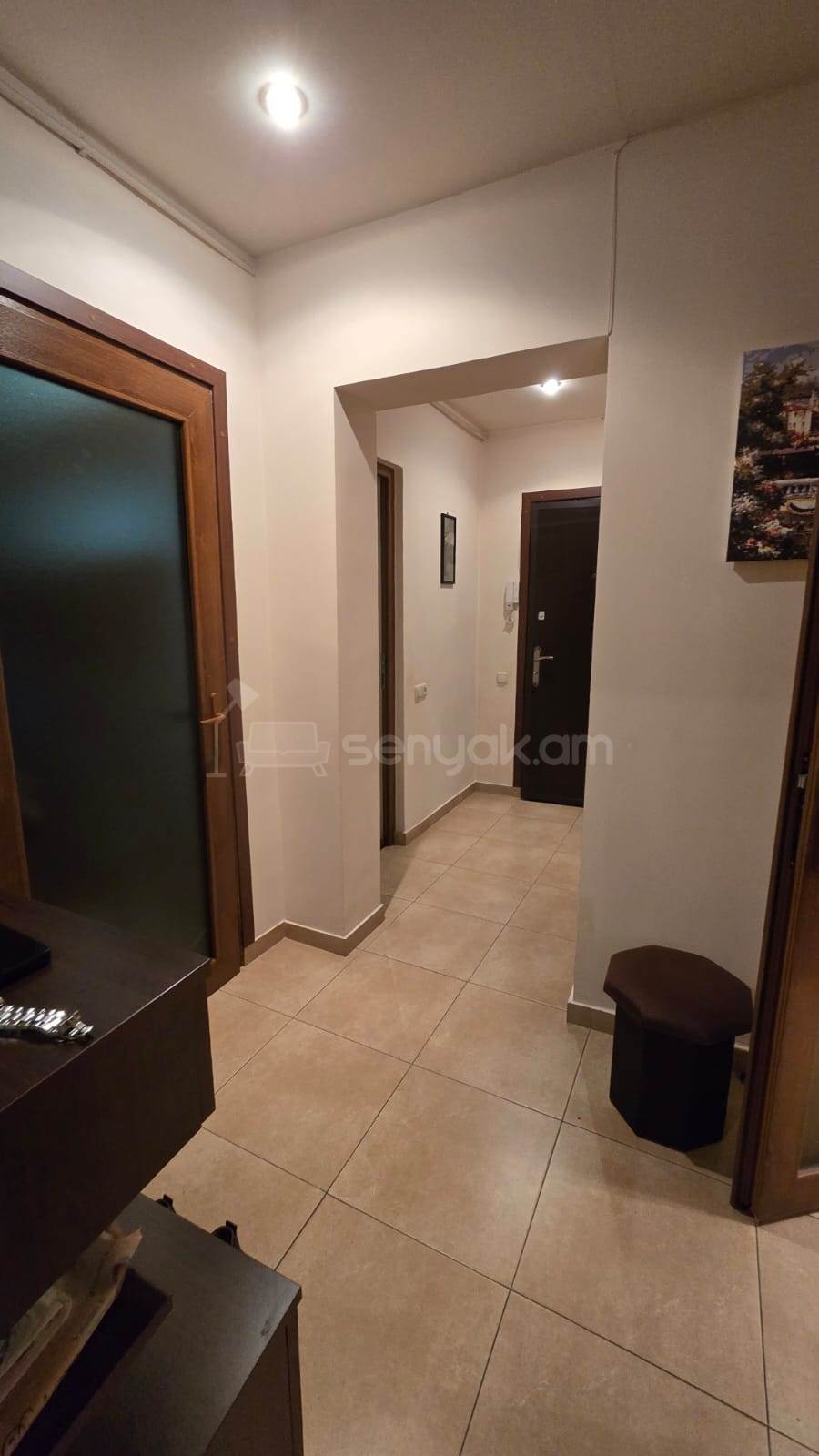 2 Սենյականոց Բնակարան, 55քմ, 7/10 հարկ, Կապիտալ Վերանորոգված, Կահավորված, Արևկող