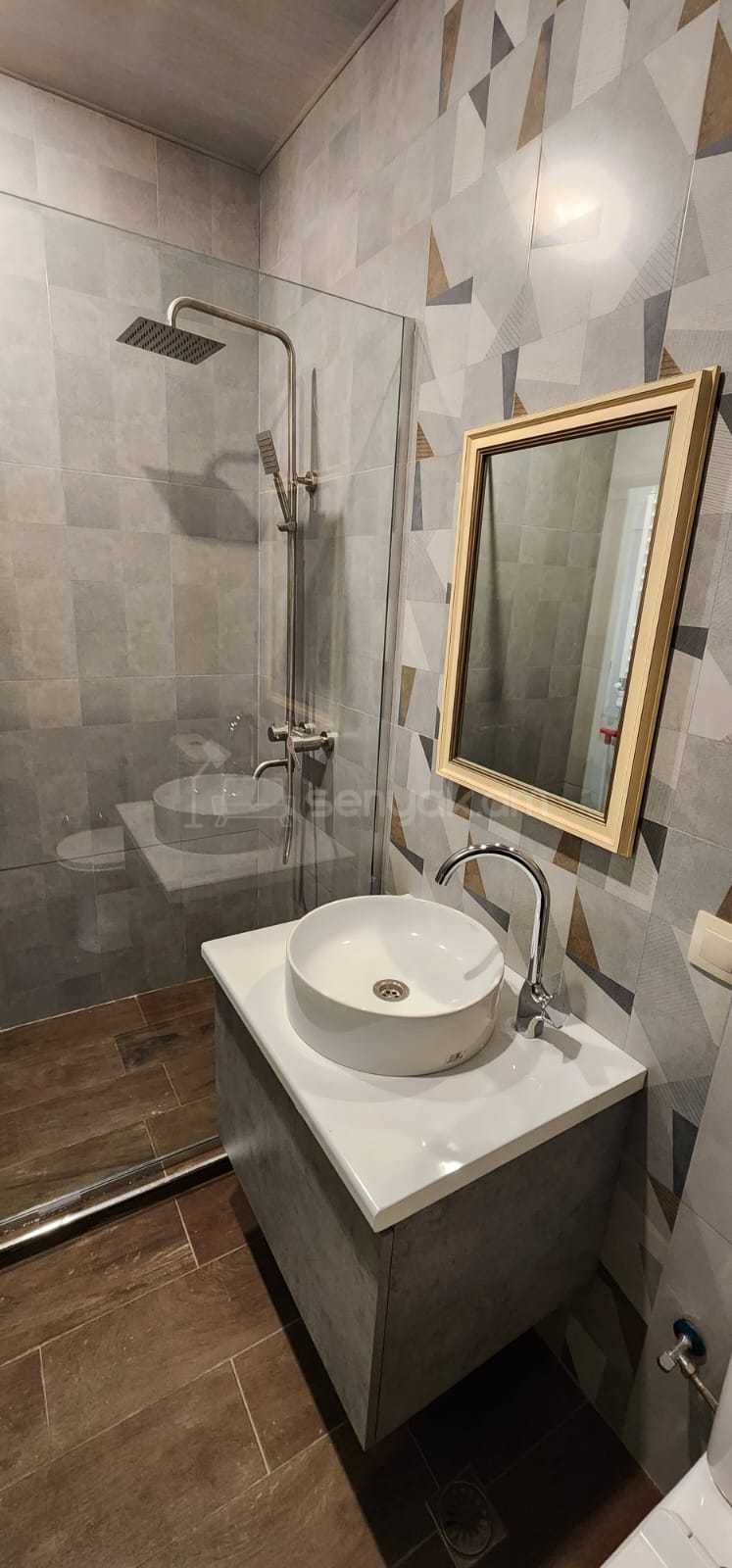 3 Սենյականոց Բնակարան Նորակառույցում, 70քմ, 8/16 հարկ, Կապիտալ Վերանորոգված, Կահավորված, Արևկող