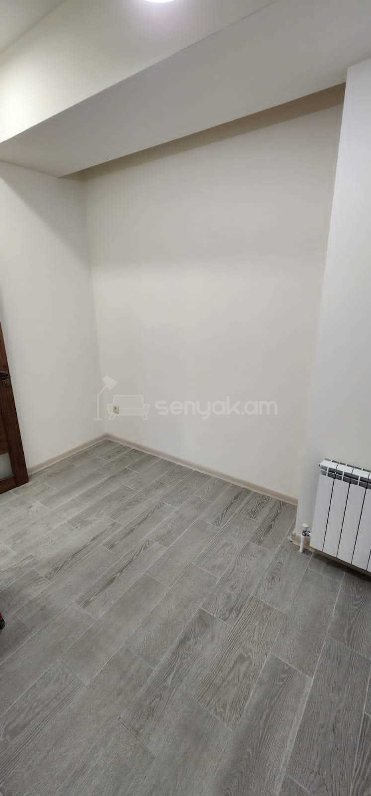 3 Սենյականոց Բնակարան Նորակառույցում, 70քմ, 8/16 հարկ, Կապիտալ Վերանորոգված, Կահավորված, Արևկող
