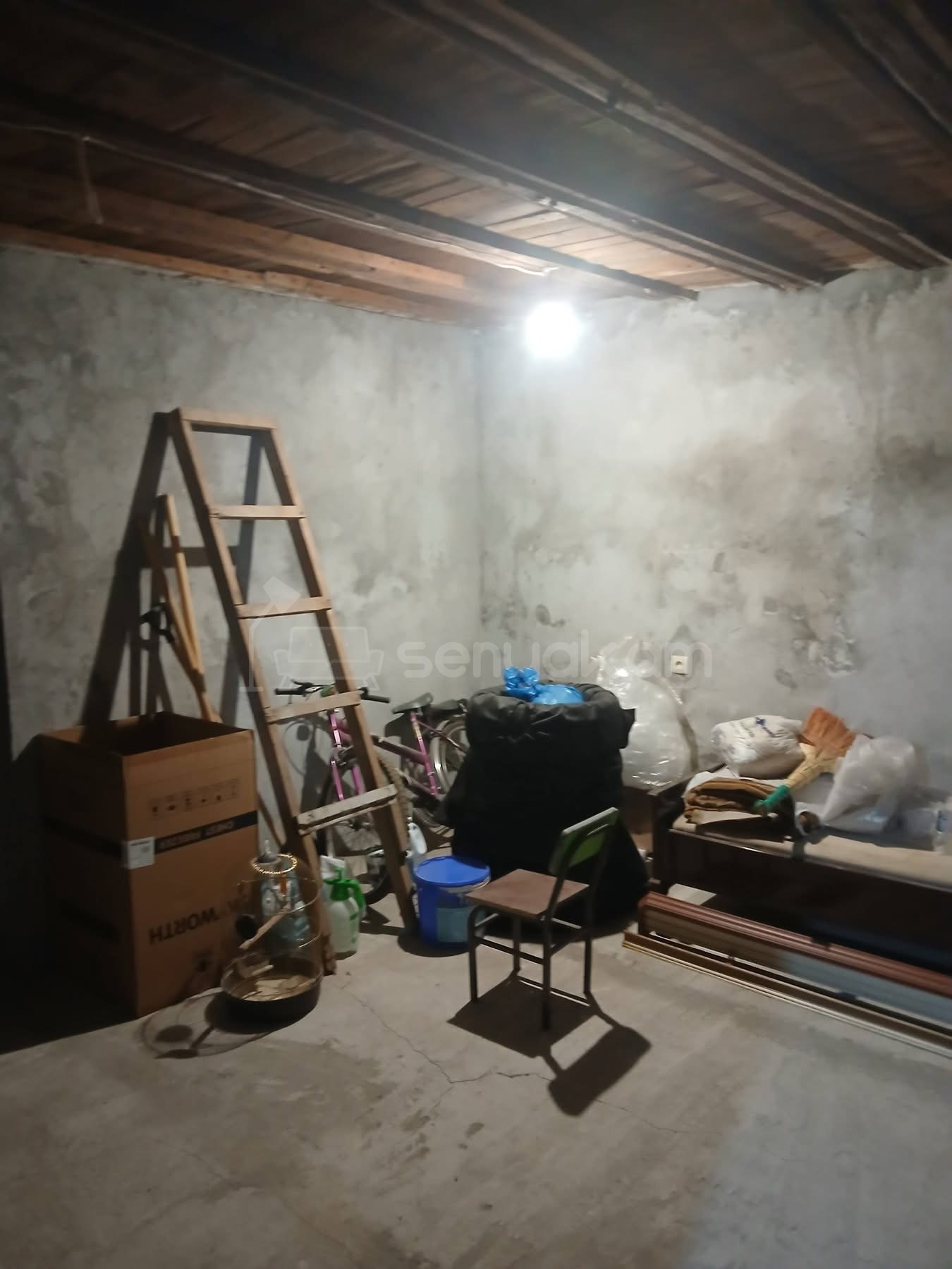 4 Սենյականոց Սեփական Տուն, 260քմ, Նորմալ Վիճակում