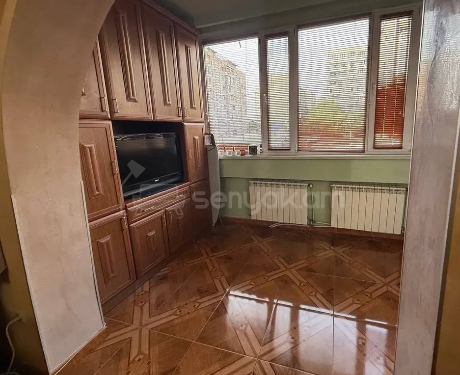 2 Սենյականոց Բնակարան, 80քմ, 2/9 հարկ, Կապիտալ Վերանորոգված, Կահավորված, Արևկող