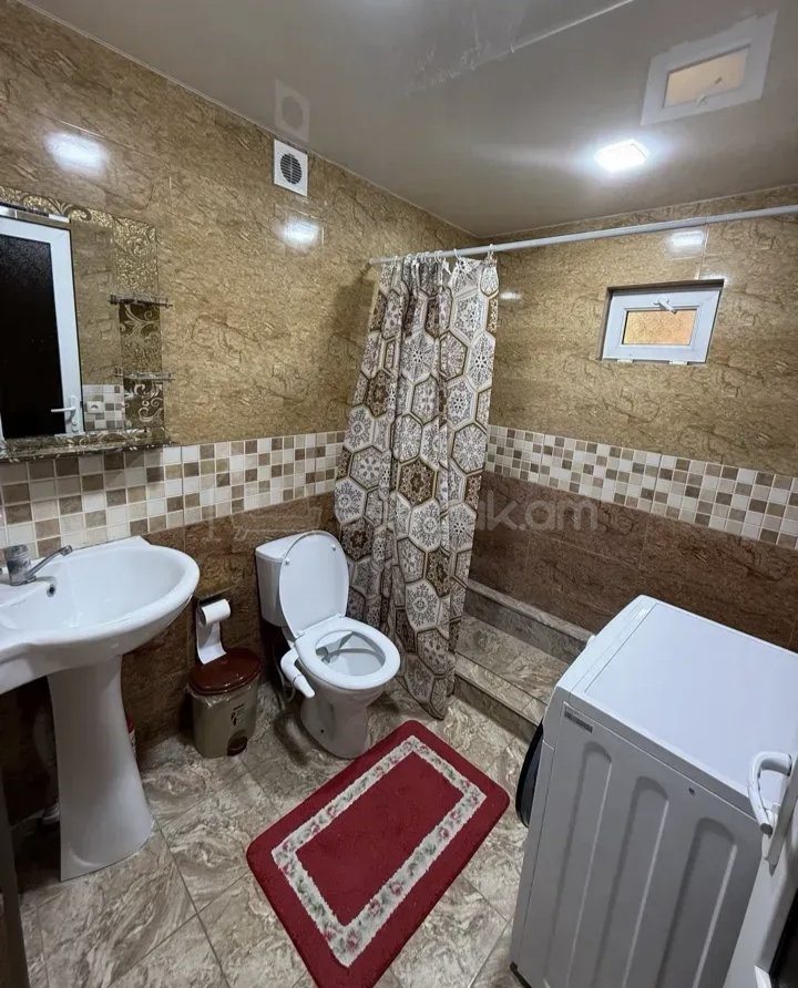 2 Սենյականոց Բնակարան Քարե Շենքում, 56քմ, 2/2 հարկ, Կապիտալ Վերանորոգված, Կահավորված, Արևկող