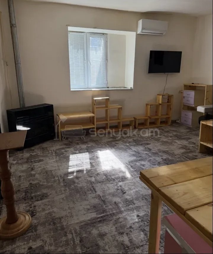 2 Սենյականոց Բնակարան Քարե Շենքում, 56քմ, 2/2 հարկ, Կապիտալ Վերանորոգված, Կահավորված, Արևկող