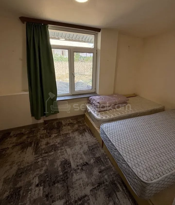 2 Սենյականոց Բնակարան Քարե Շենքում, 56քմ, 2/2 հարկ, Կապիտալ Վերանորոգված, Կահավորված, Արևկող
