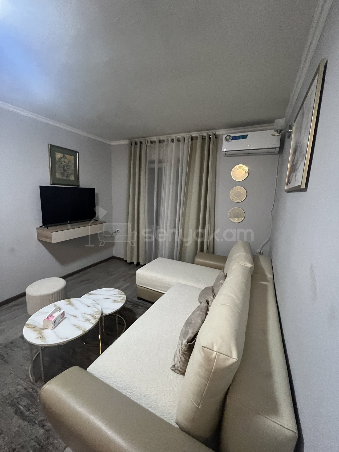 1 Սենյականոց Բնակարան, 45քմ, 4/5 հարկ, Դիզայներական Վերանորոգված