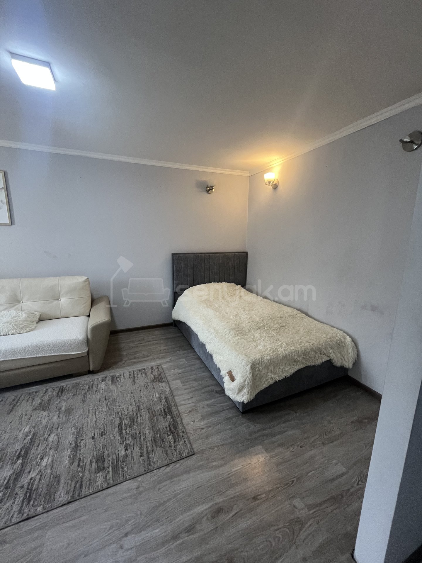 1 Սենյականոց Բնակարան, 45քմ, 4/5 հարկ, Դիզայներական Վերանորոգված