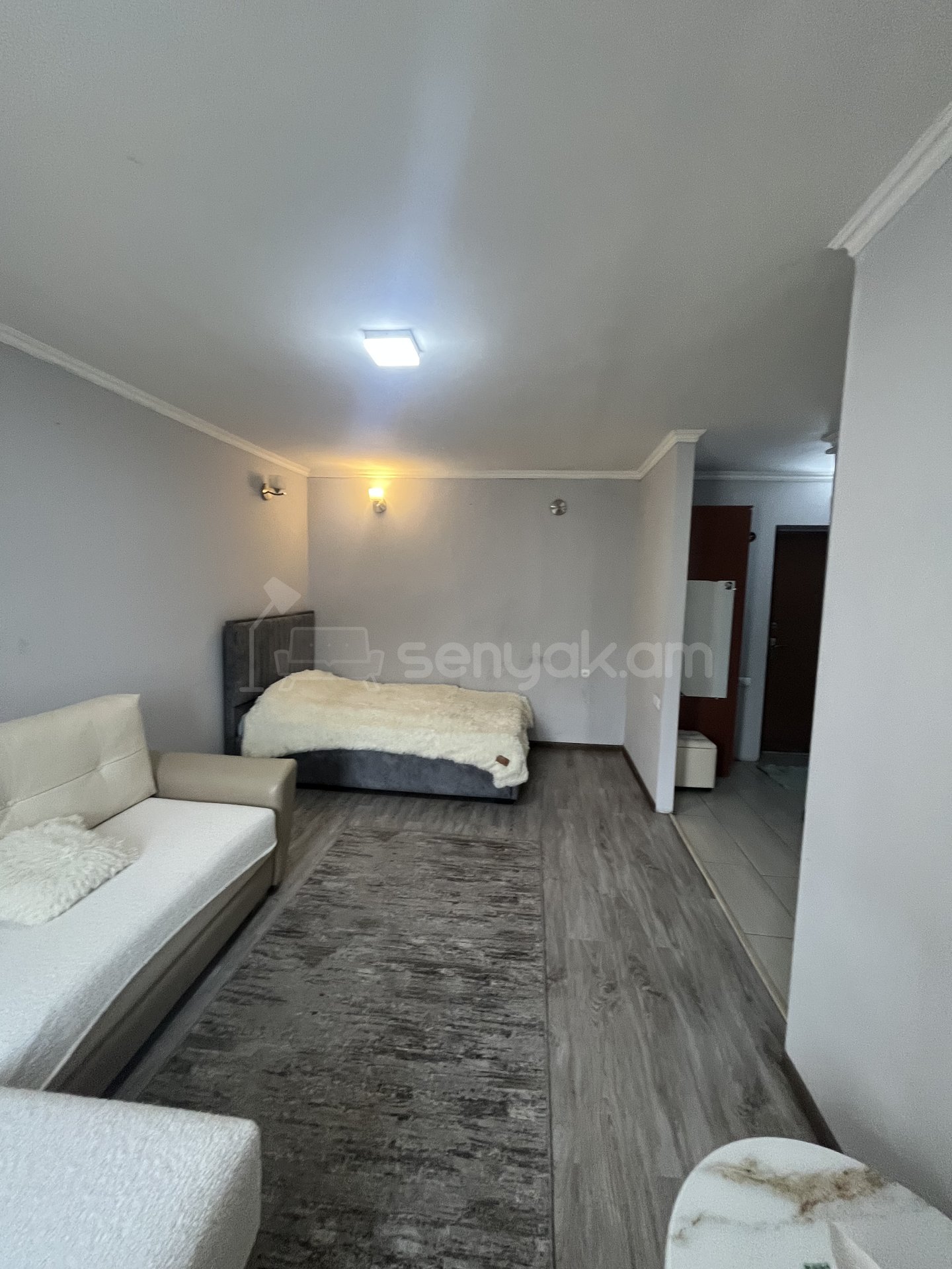1 Սենյականոց Բնակարան, 45քմ, 4/5 հարկ, Դիզայներական Վերանորոգված