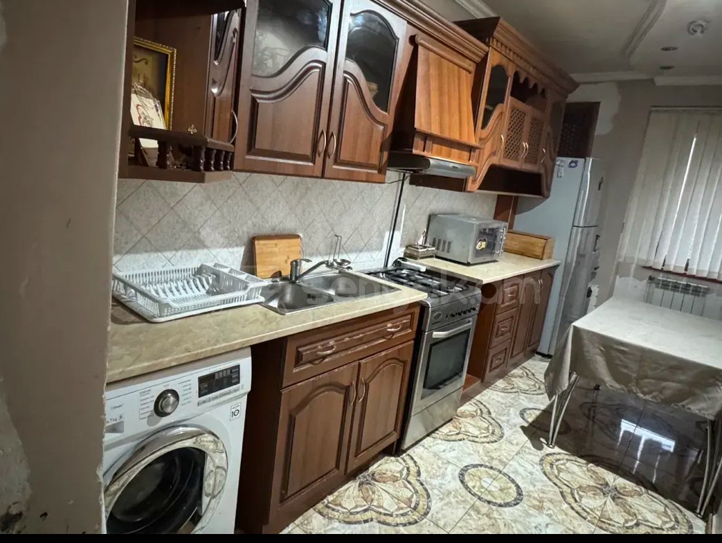 4 Սենյականոց Բնակարան, 90քմ, 7/9 հարկ, Կապիտալ Վերանորոգված, Կահավորված