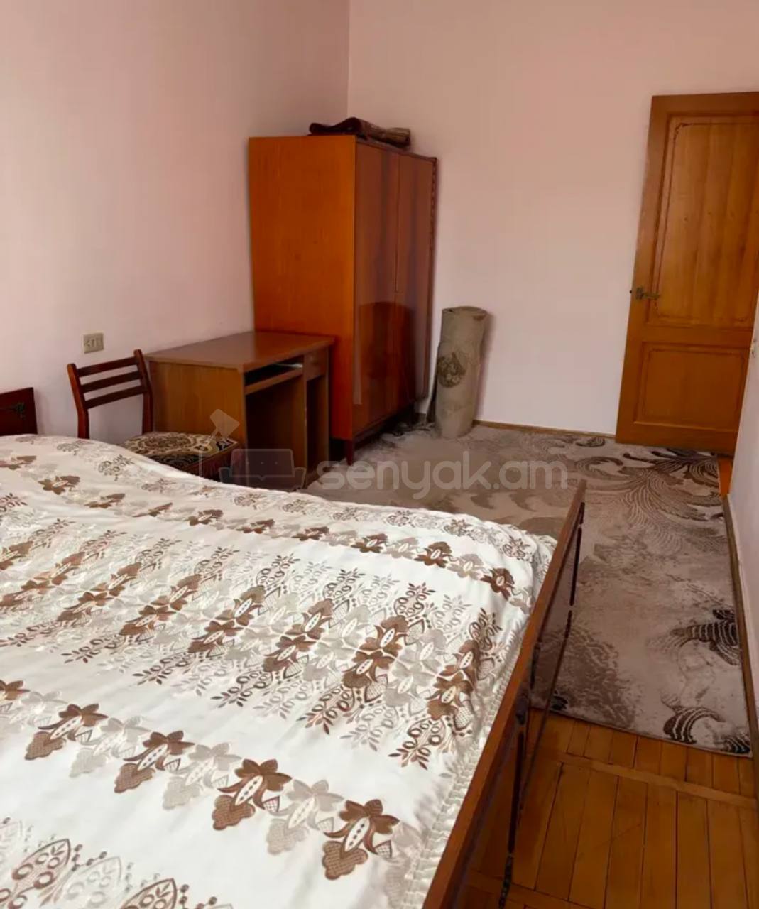 3 Սենյականոց Բնակարան Քարե Շենքում, 90քմ, 4/5 հարկ, Կապիտալ Վերանորոգված, Կահավորված, Արևկող