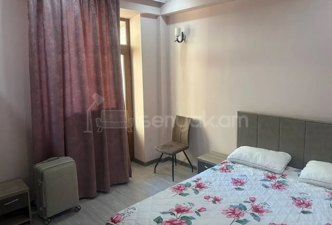 2 Սենյականոց Բնակարան Նորակառույցում, 68քմ, 5/12 հարկ, Կապիտալ Վերանորոգված, Կահավորված, Արևկող