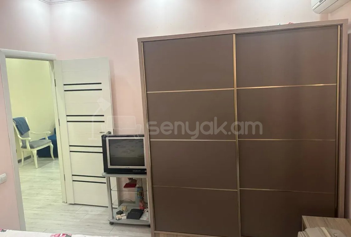 2 Սենյականոց Բնակարան Նորակառույցում, 68քմ, 5/12 հարկ, Կապիտալ Վերանորոգված, Կահավորված, Արևկող