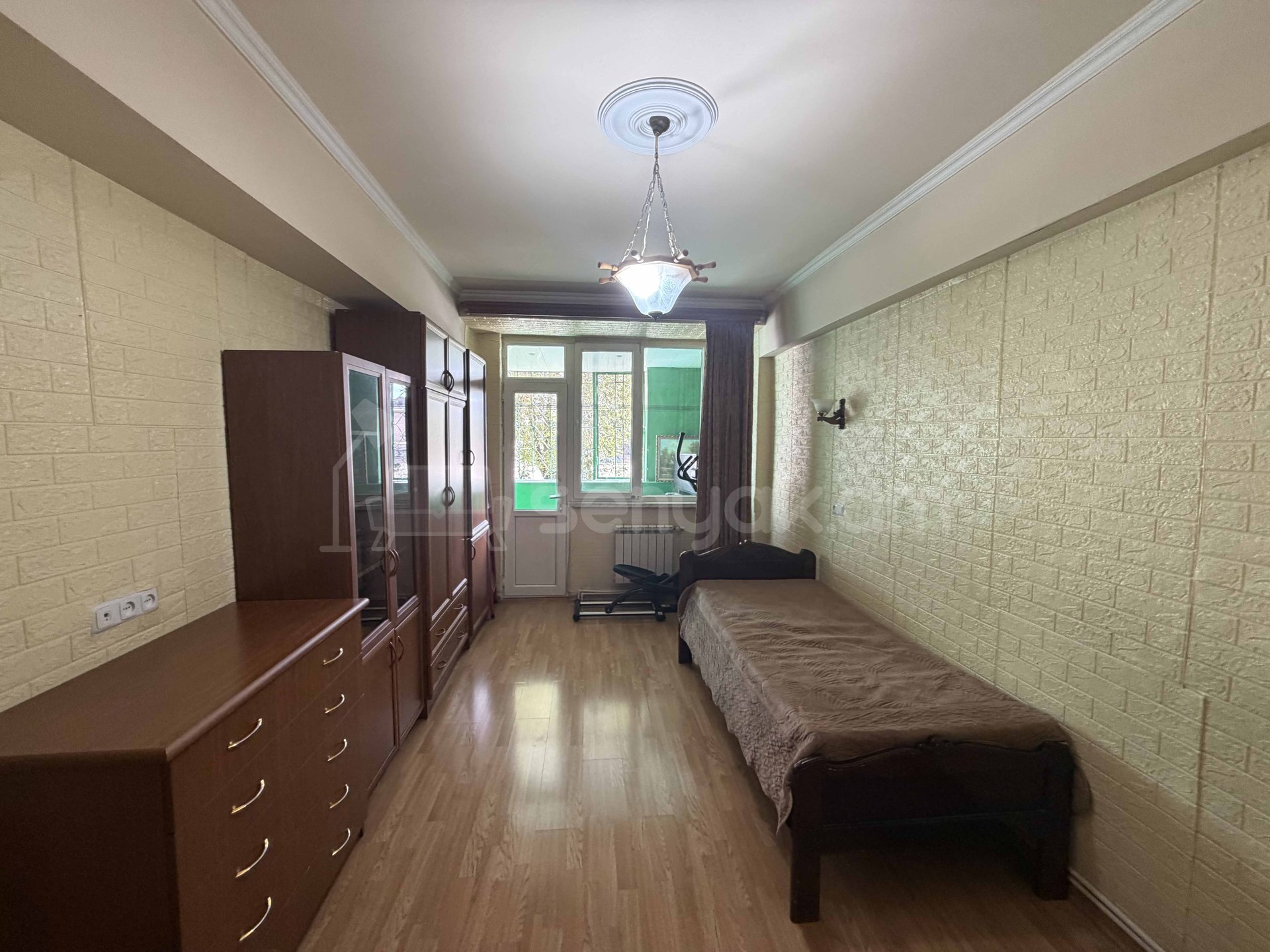 3 Սենյականոց Բնակարան, 95քմ, 2/10 հարկ, Կապիտալ Վերանորոգված, Կահավորված, Արևկող