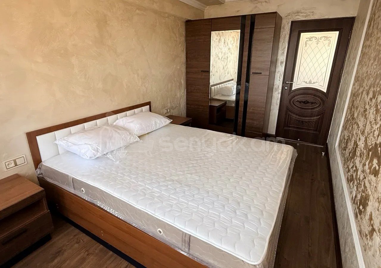 3 Սենյականոց Բնակարան, 86քմ, 9/9 հարկ, Դիզայներական Վերանորոգված, Կահավորված, Արևկող
