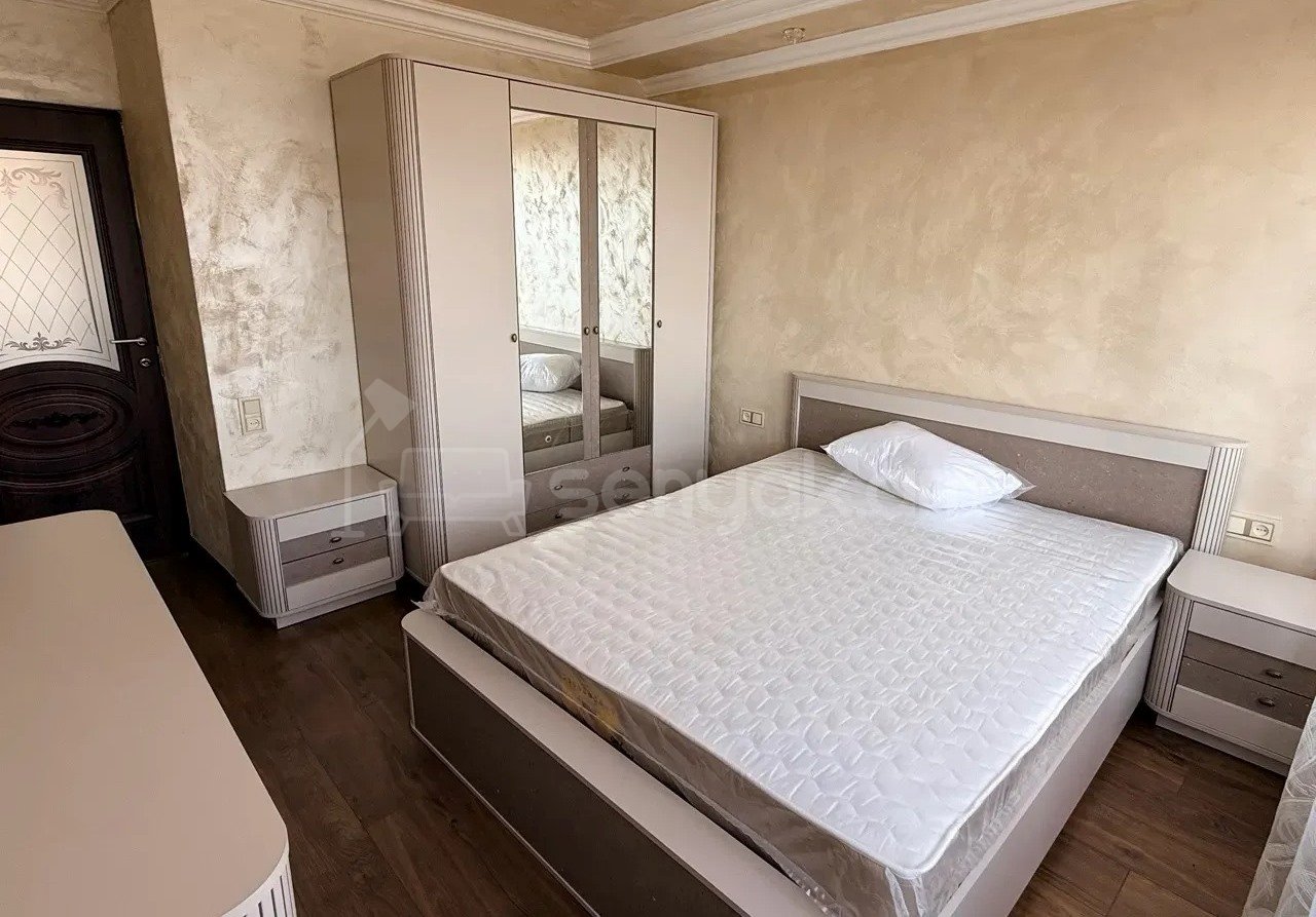 3 Սենյականոց Բնակարան, 86քմ, 9/9 հարկ, Դիզայներական Վերանորոգված, Կահավորված, Արևկող