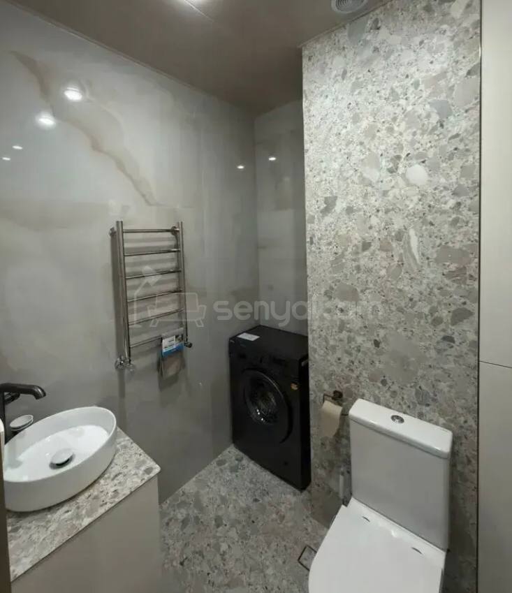 3 Սենյականոց Բնակարան Նորակառույցում, 82քմ, 2/14 հարկ, Կապիտալ Վերանորոգված, Կահավորված