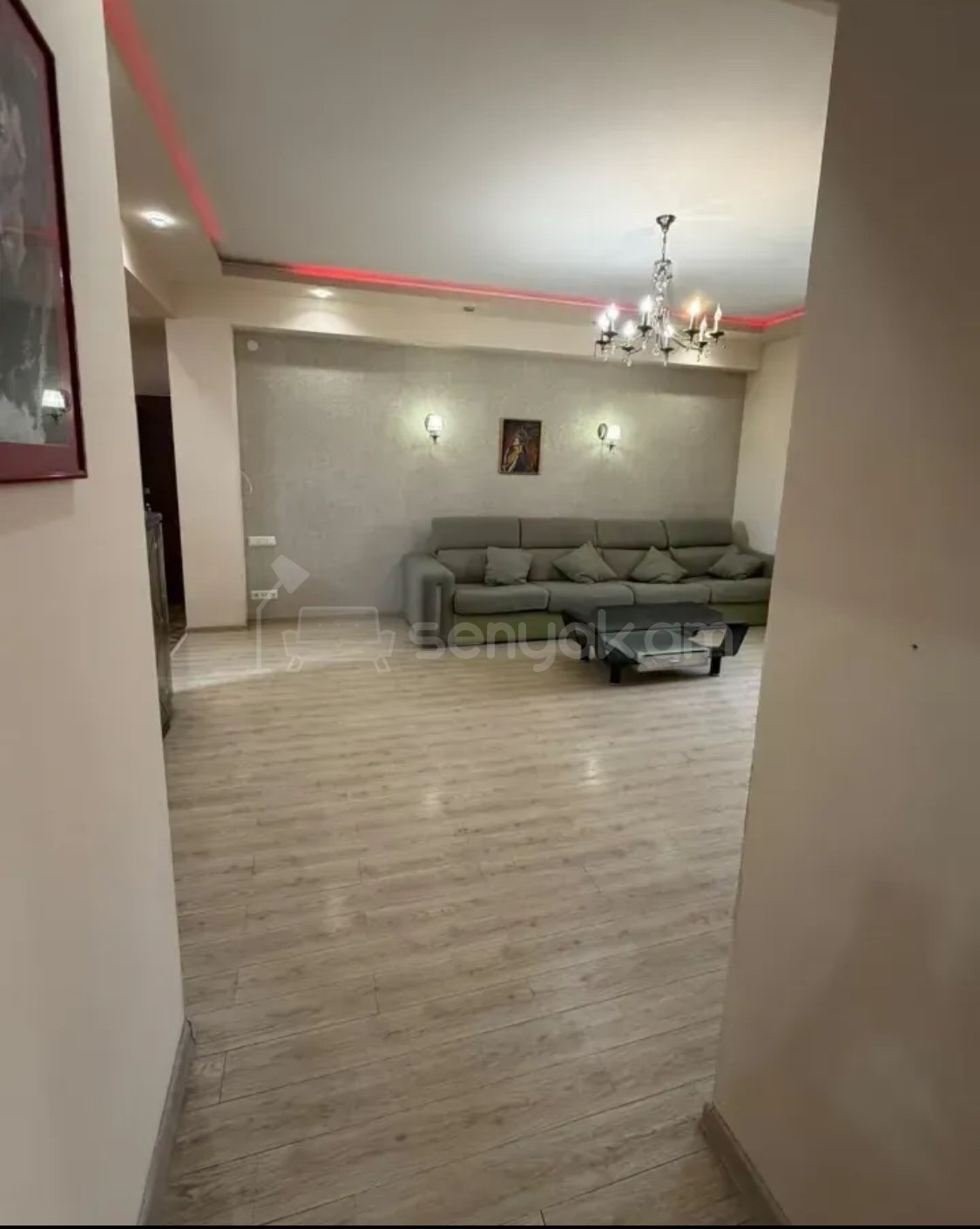 3 Սենյականոց Բնակարան Նորակառույց Քարե Շենքում, 81քմ, 3/5 հարկ, Դիզայներական Վերանորոգված