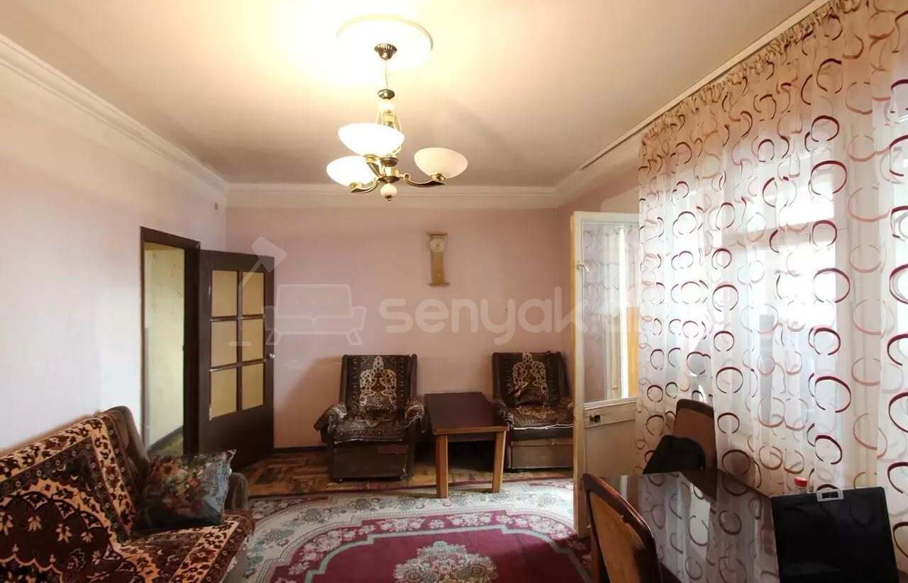 3 Սենյականոց Բնակարան, 74քմ, 9/9 հարկ, Նորմալ Վիճակում