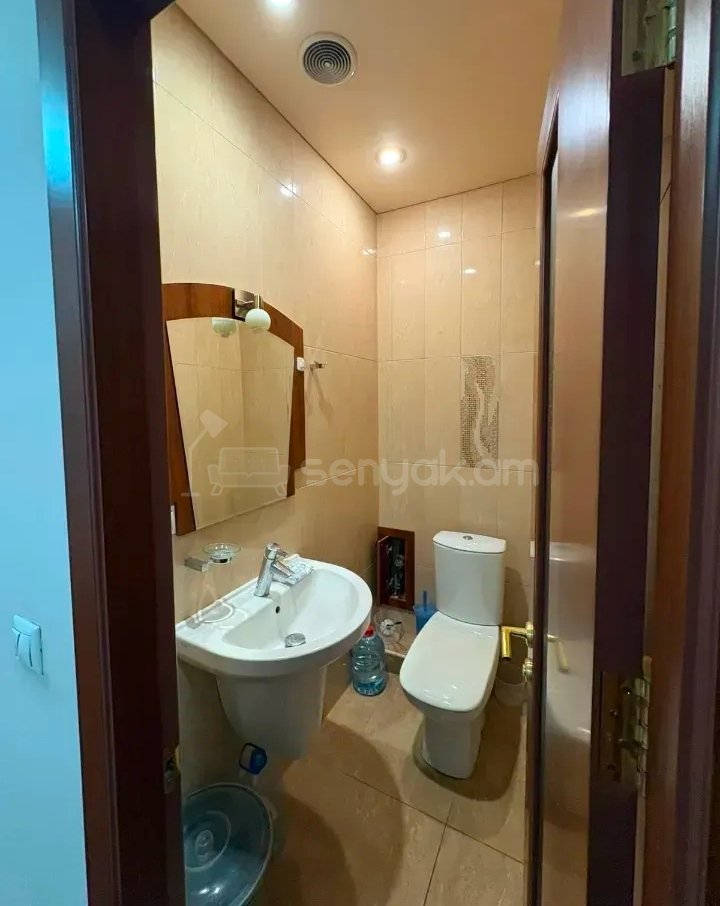 3 Սենյականոց Բնակարան Նորակառույցում, 90քմ, 7/14 հարկ, Կապիտալ Վերանորոգված