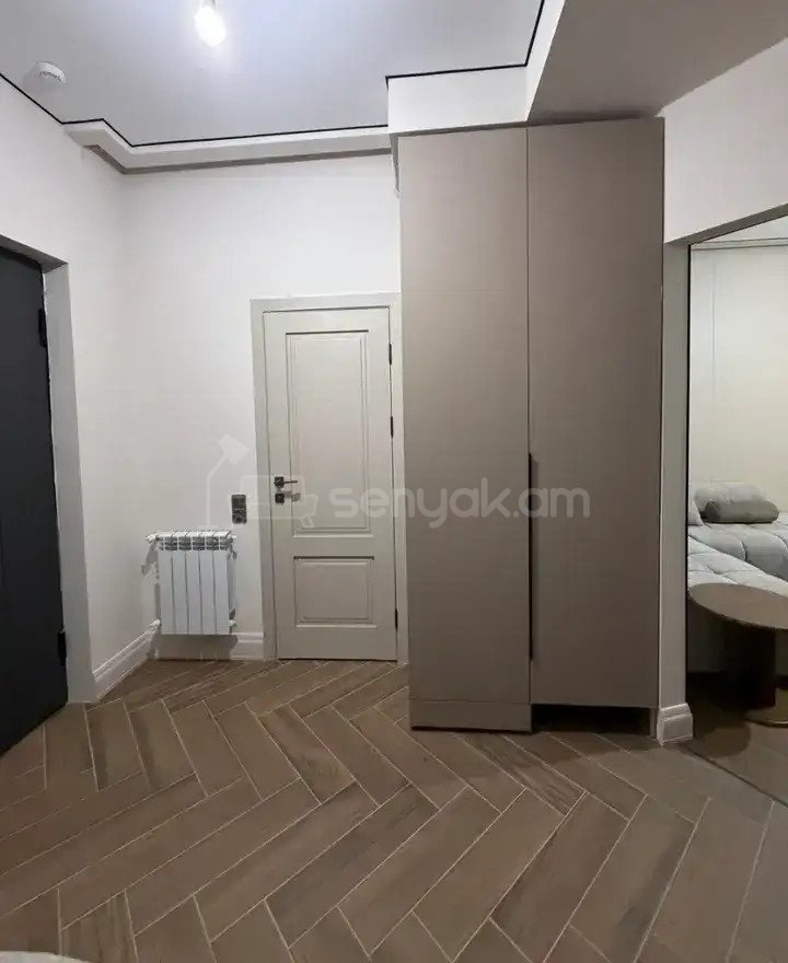 3 Սենյականոց Բնակարան Նորակառույցում, 60քմ, 3/12 հարկ, Դիզայներական Վերանորոգված, Կահավորված