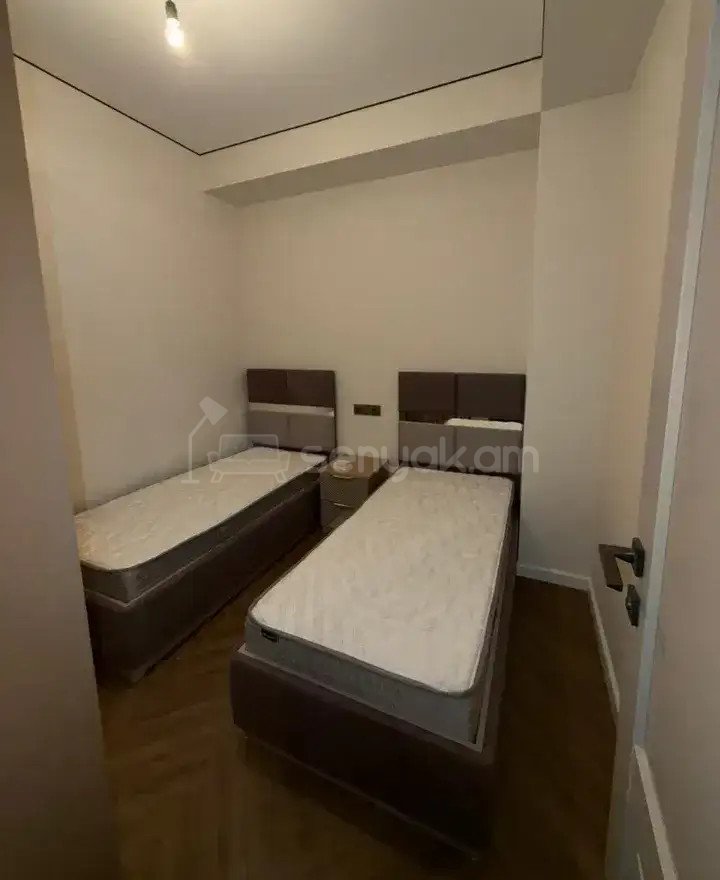 3 Սենյականոց Բնակարան Նորակառույցում, 60քմ, 3/12 հարկ, Դիզայներական Վերանորոգված, Կահավորված