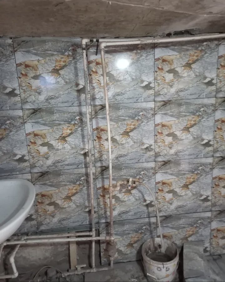 3 Սենյականոց Բնակարան Քարե Շենքում, 68քմ, 1/1 հարկ, Նորմալ Վիճակում, Կահավորված